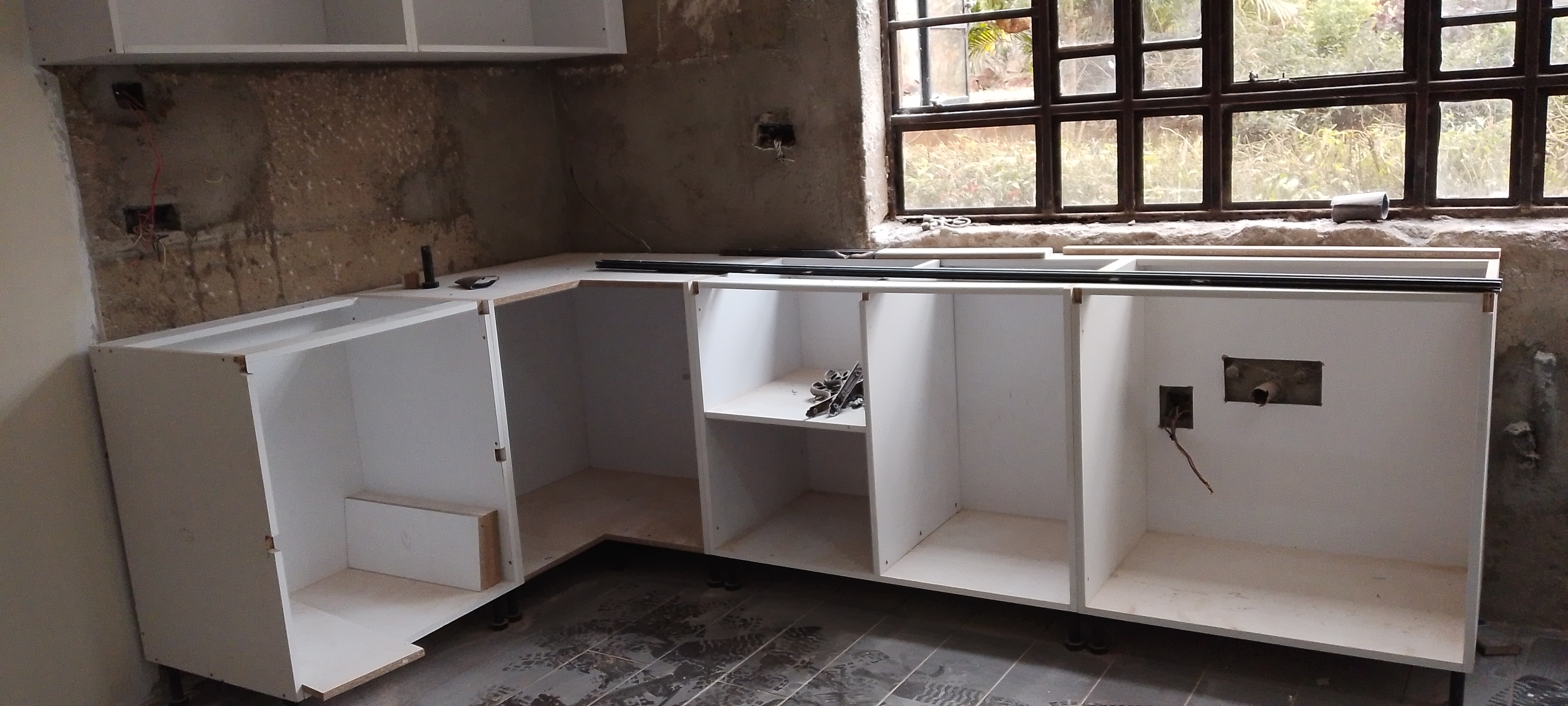 Interior Decor & Maintenance