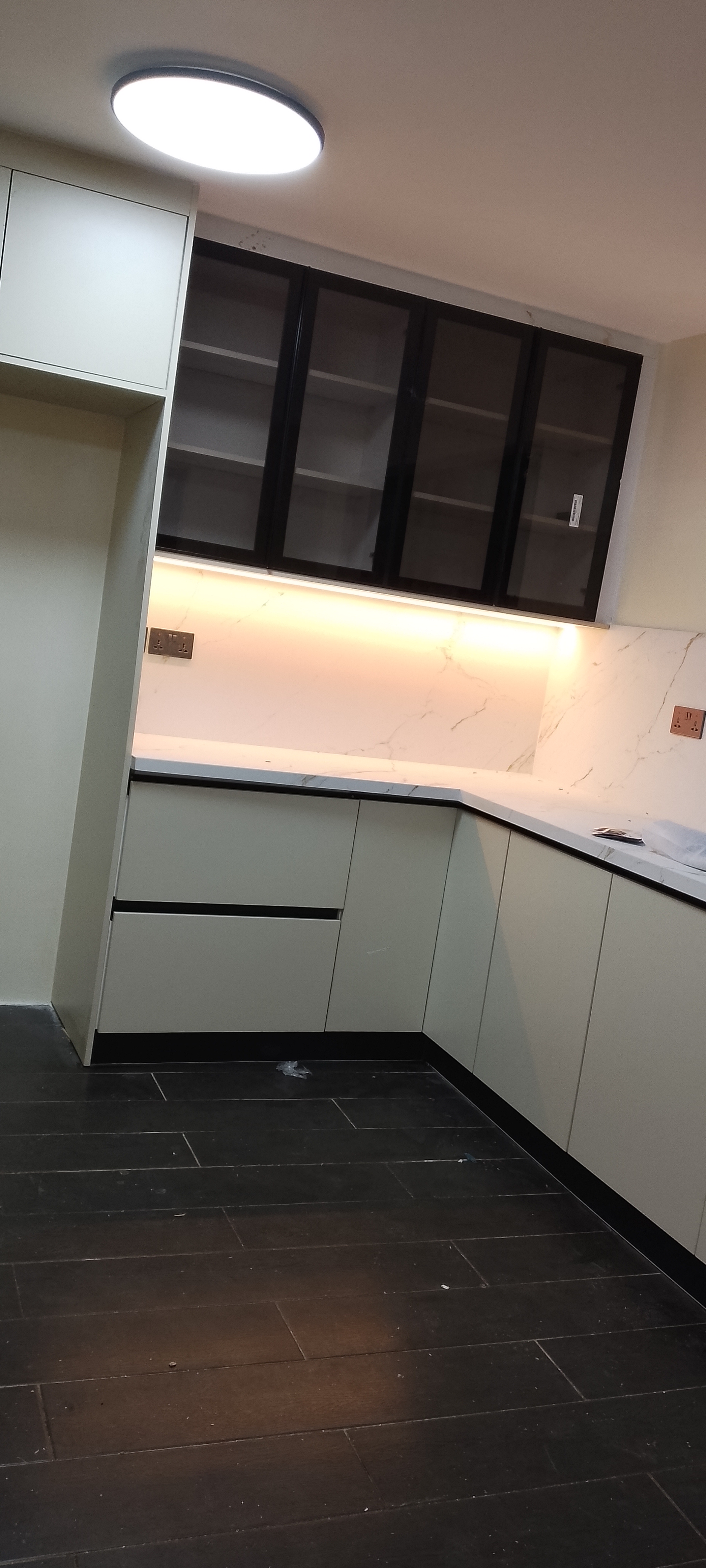 Kitchen cabinet image 12